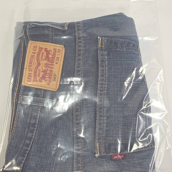 Levi Strauss & Co 569 Classic Blue Denim Straight Leg Jeans Size 38x32 H-3319 - Picture 11 of 11